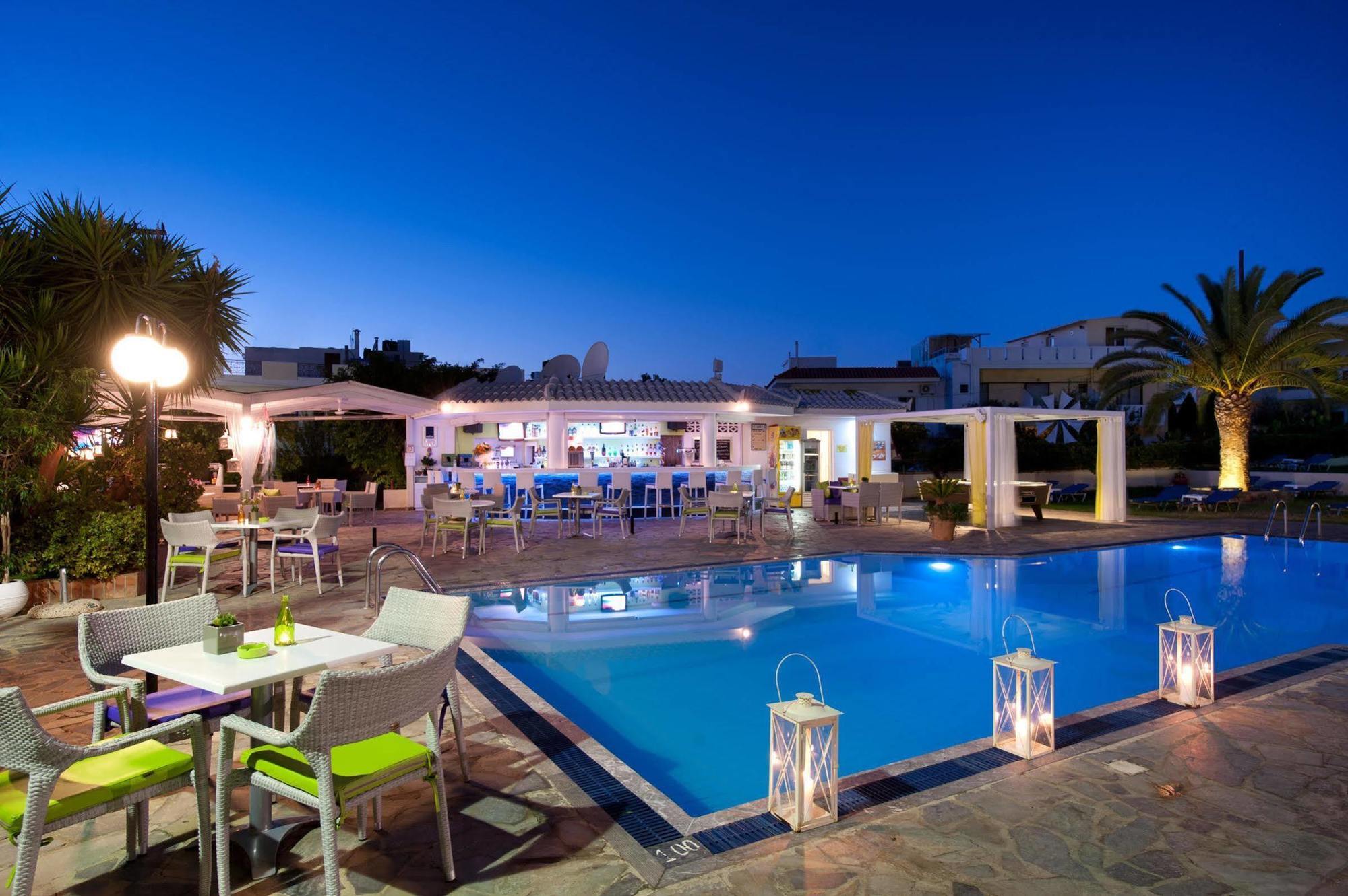 Kristalli Hotel Apartments マリア エクステリア 写真