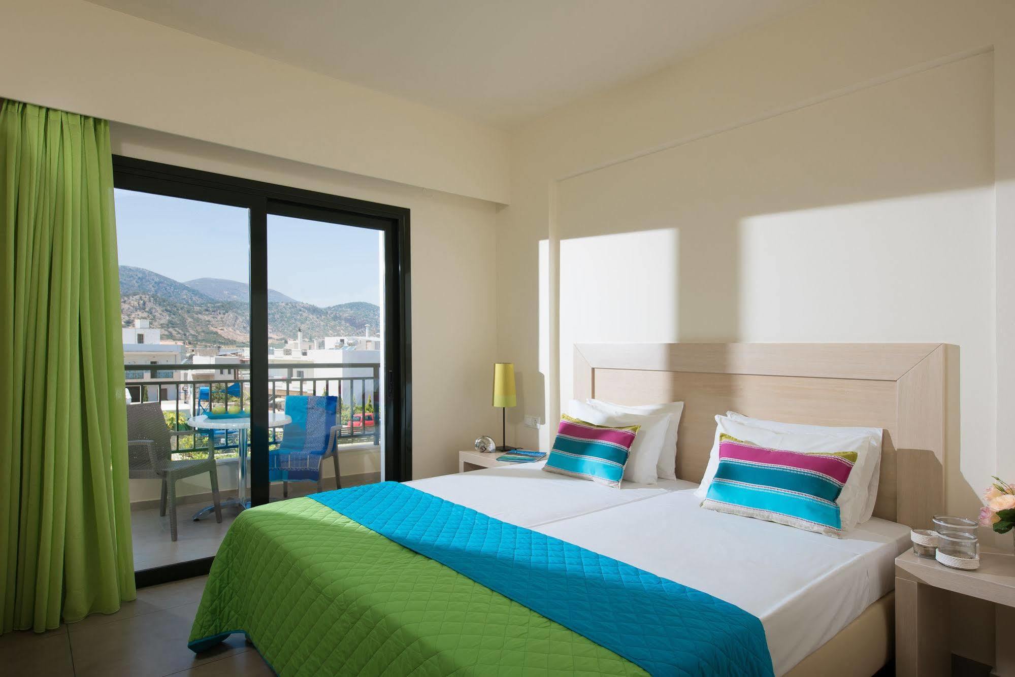 Kristalli Hotel Apartments マリア エクステリア 写真