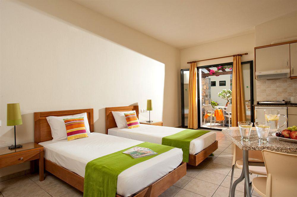 Kristalli Hotel Apartments マリア エクステリア 写真